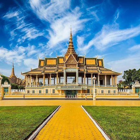 Galaxy Rs Hotel Phnom Penh Zewnętrze zdjęcie