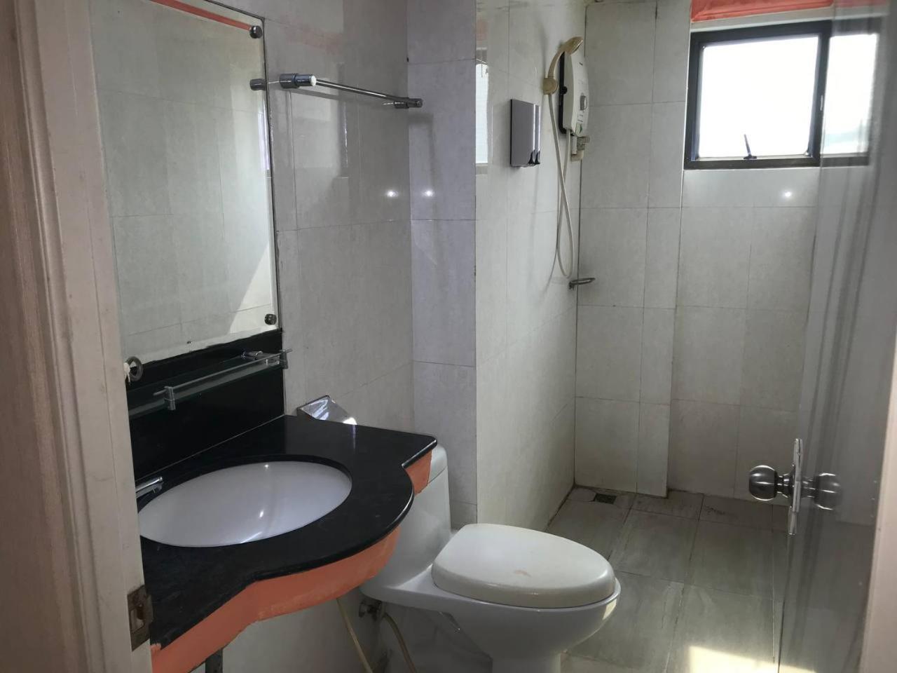 Galaxy Rs Hotel Phnom Penh Zewnętrze zdjęcie