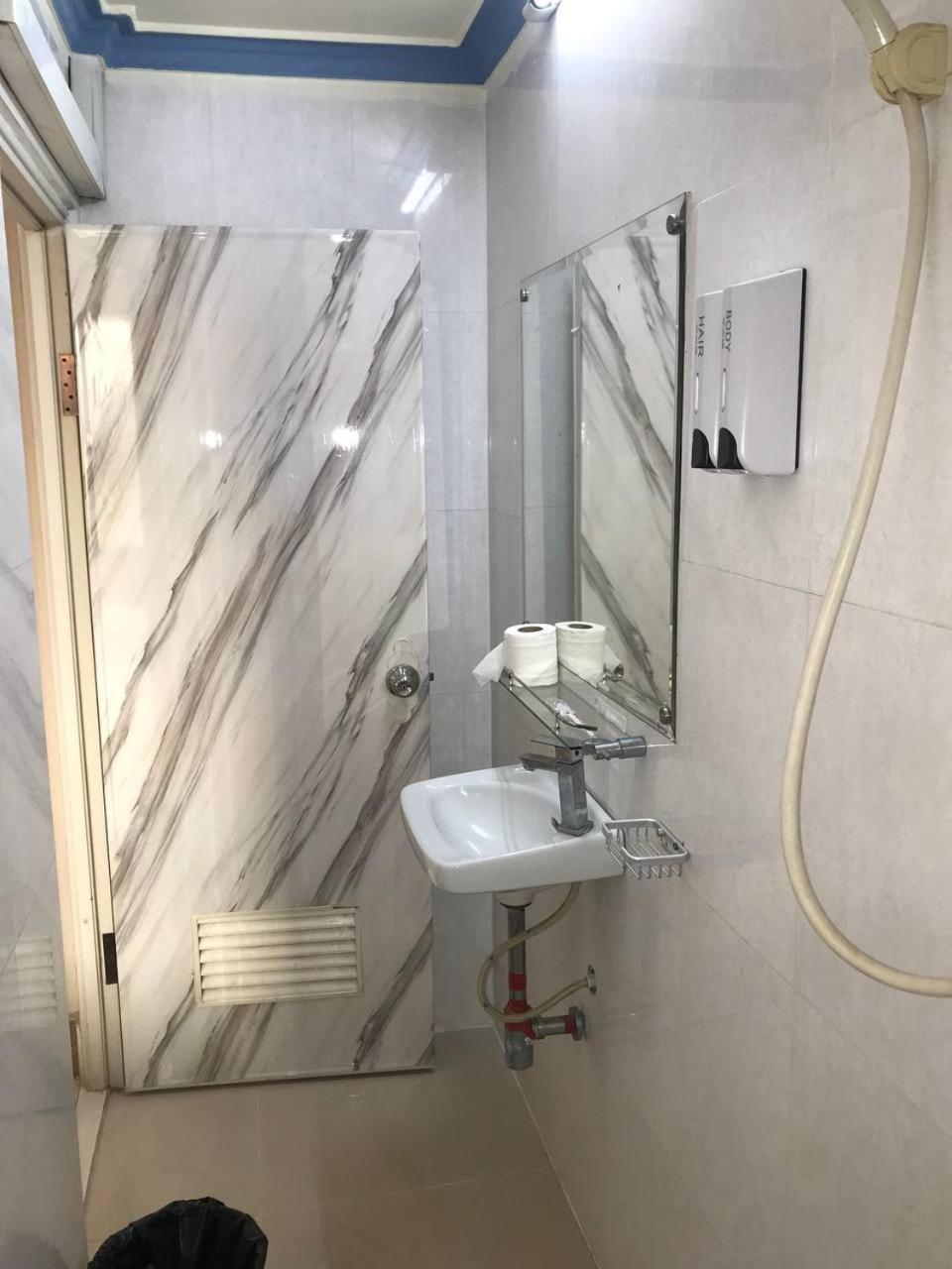 Galaxy Rs Hotel Phnom Penh Zewnętrze zdjęcie